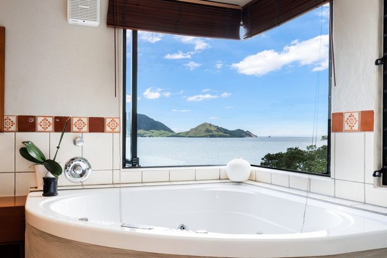 Photo of property in 11 Bay View Place, Whangarei Heads, 0174