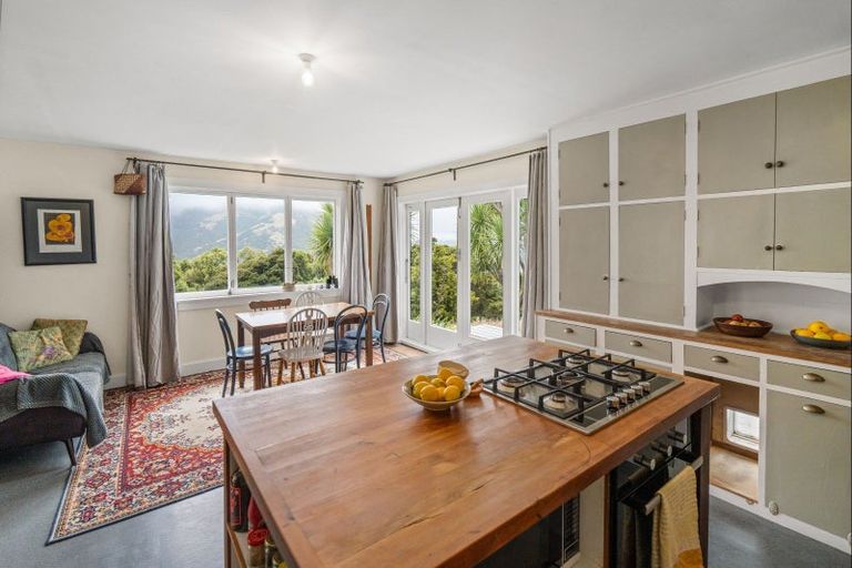 Photo of property in 342 Le Bons Bay Road, Le Bons Bay, Akaroa, 7583