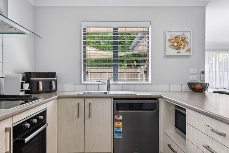 Photo of property in 110a Church Street, West End, Palmerston North, 4412