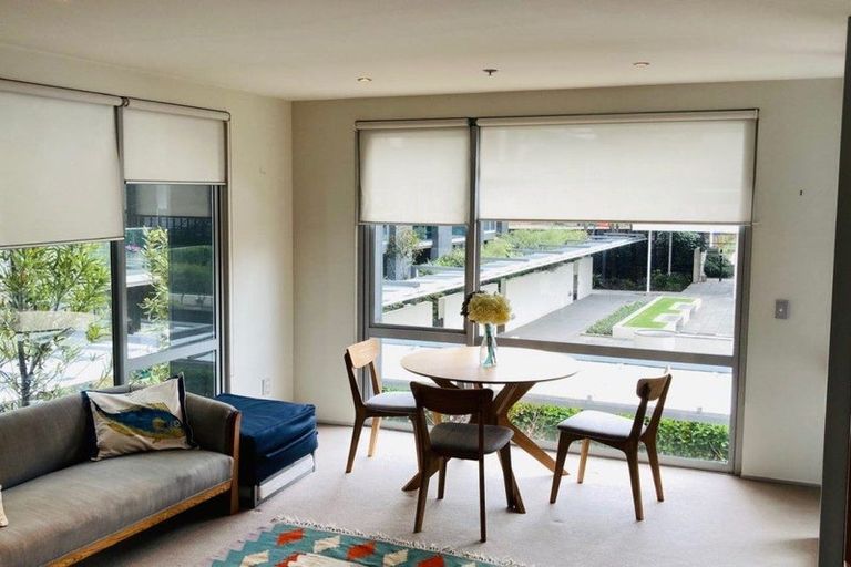 Photo of property in Sanctum Apartments, 11/10a Ebor Street, Te Aro, Wellington, 6011