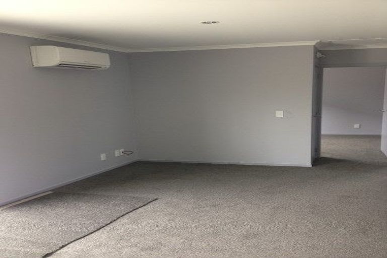 Photo of property in 16b Stone Street, Miramar, Wellington, 6022