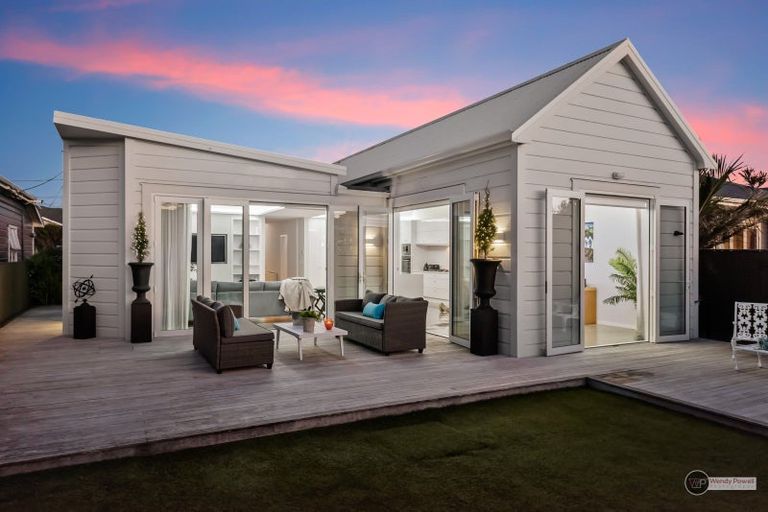 Photo of property in 35 Buick Street, Petone, Lower Hutt, 5012