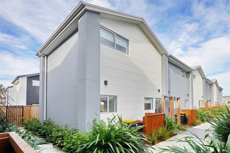 Photo of property in 8/217 Armagh Street, Christchurch Central, Christchurch, 8011