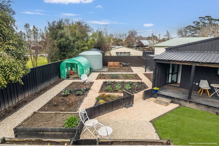 Photo of property in 17 George Street, Rotherham, 7379