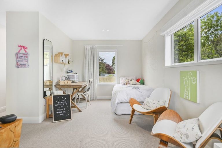 Photo of property in 8 Chevron Place, Ilam, Christchurch, 8041