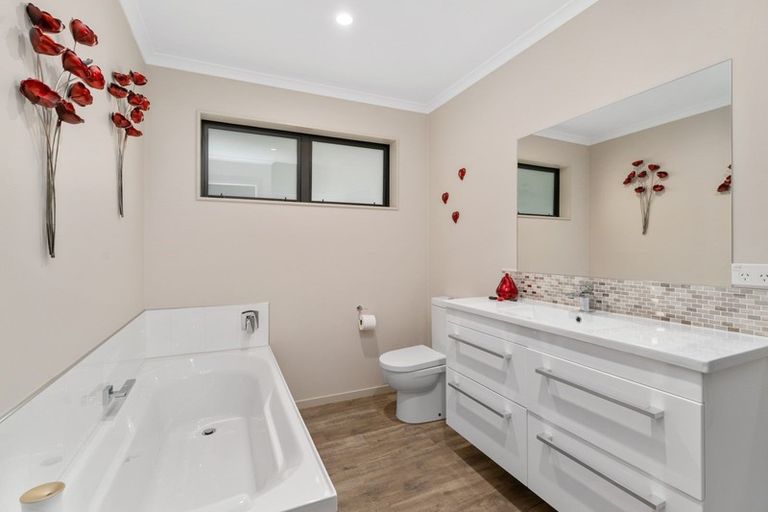 Photo of property in 55a Miro Street, Trentham, Upper Hutt, 5018