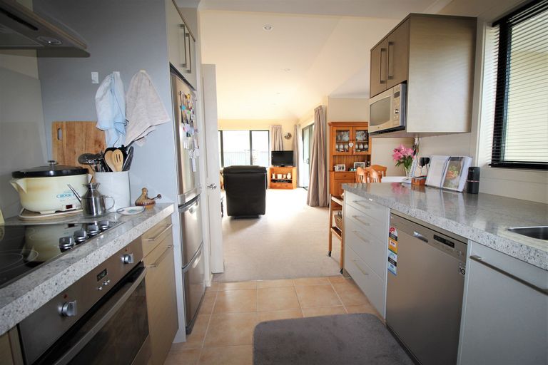 Photo of property in 22 Henderson Drive, Alexandra, 9320