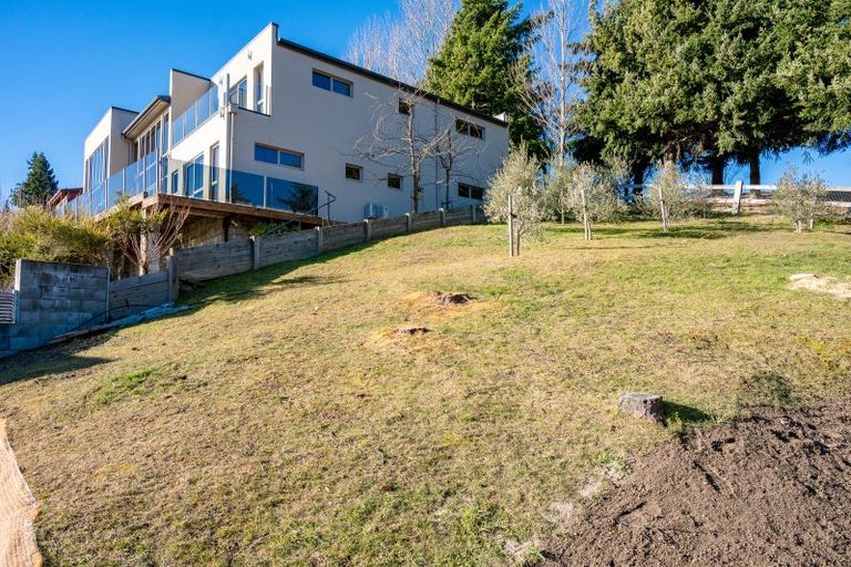 Photo of property in 4 Tenby Street, Wanaka, 9305