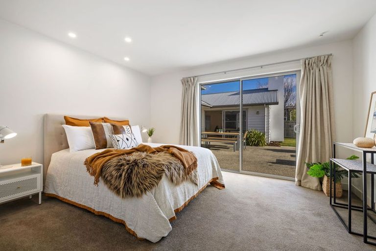 Photo of property in 57 Howards Drive, Lake Hayes, Queenstown, 9304