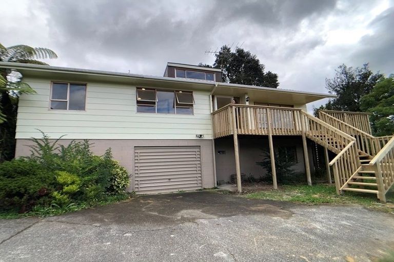 Photo of property in 63 Verran Road, Birkenhead, Auckland, 0626