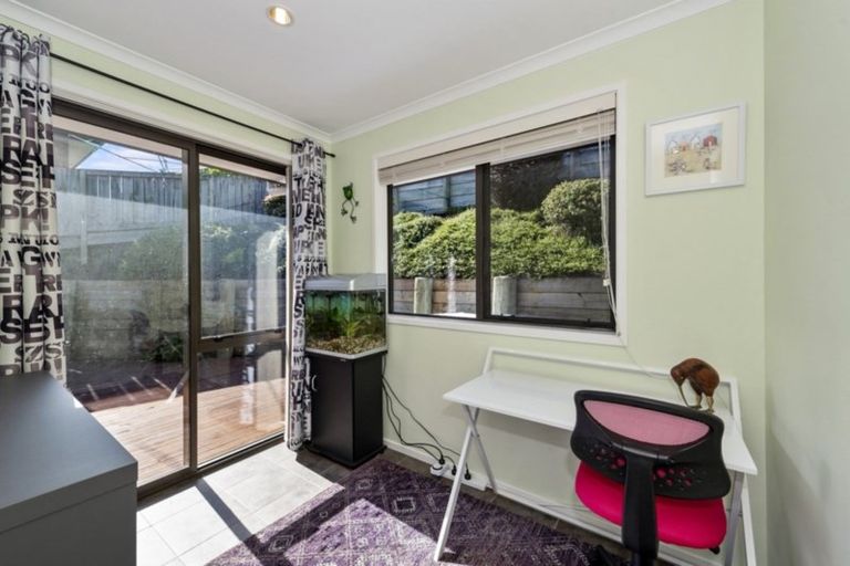 Photo of property in 8 Cleeve Close, Huntington, Hamilton, 3210