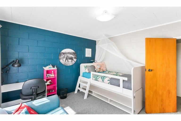 Photo of property in 28 Plymouth Road, Flaxmere, Hastings, 4120