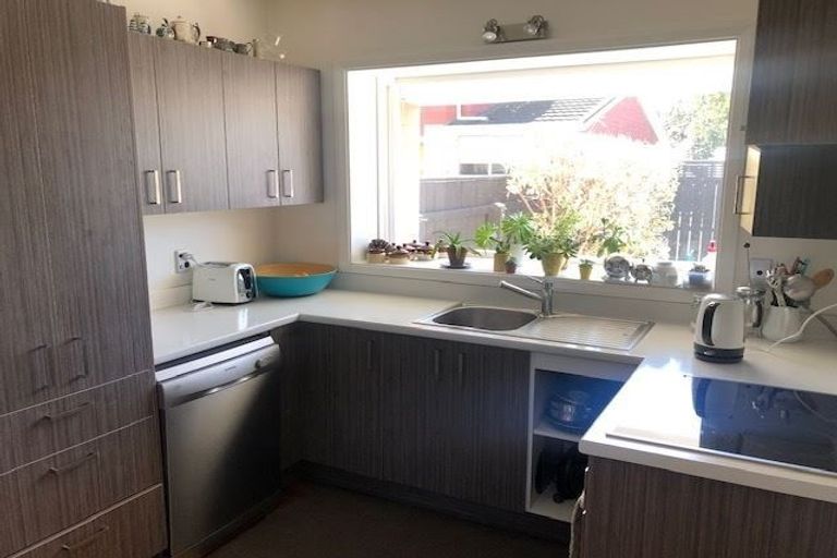 Photo of property in 79 Kahu Road, Fendalton, Christchurch, 8041