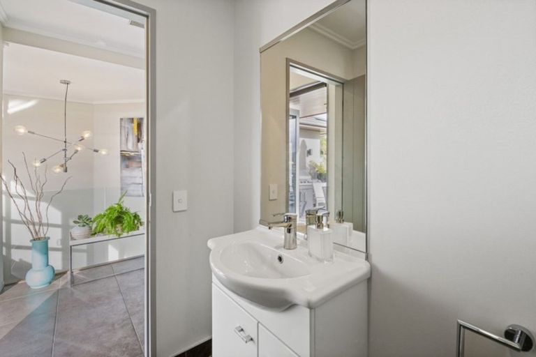 Photo of property in 1 Locheagles Rise, Kinloch, Taupo, 3377