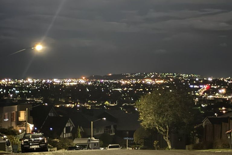 Photo of property in 84 Churchill Drive, Taradale, Napier, 4112