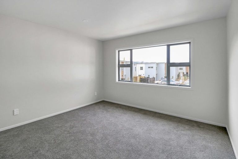 Photo of property in 3 Mcgrath Way, Taita, Lower Hutt, 5011