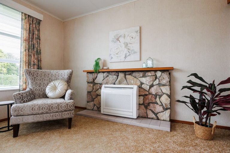 Photo of property in 5 Kaituna Street, Milson, Palmerston North, 4414