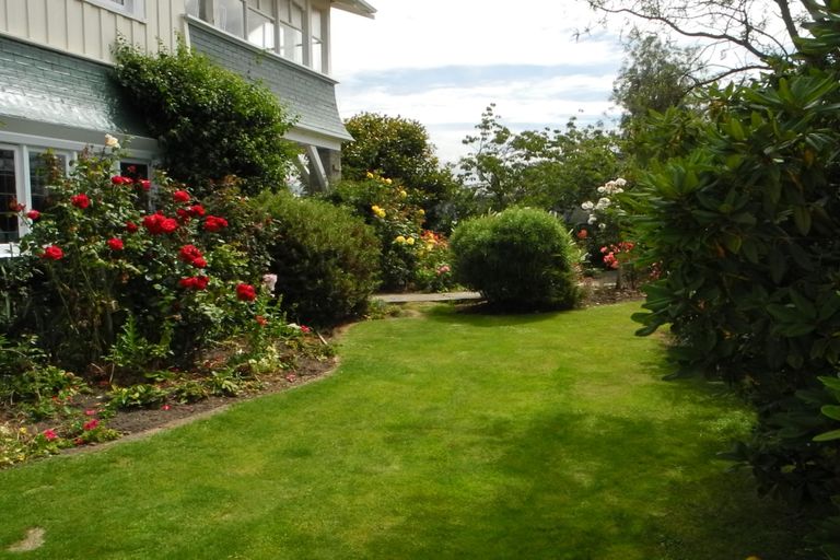 Photo of property in 23 Manse Street, Waimate, 7924