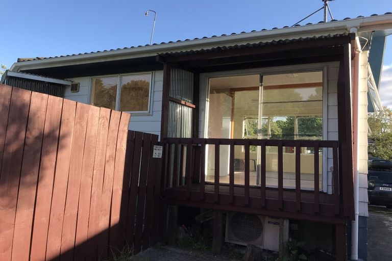 Photo of property in 4 Osman Street, Glen Eden, Auckland, 0602