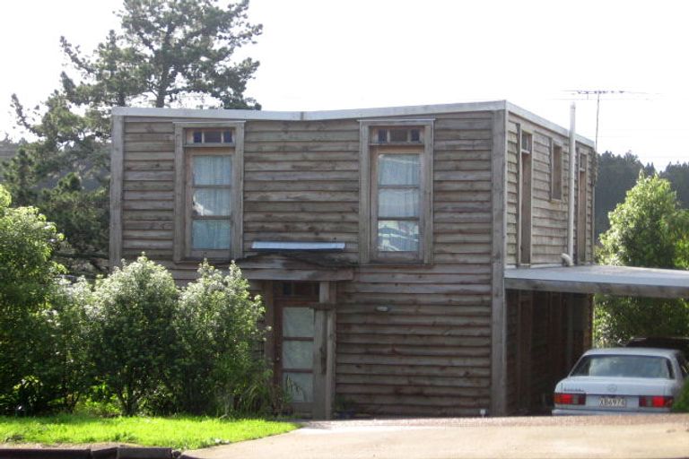 Photo of property in 272 Triangle Road, Massey, Auckland, 0614