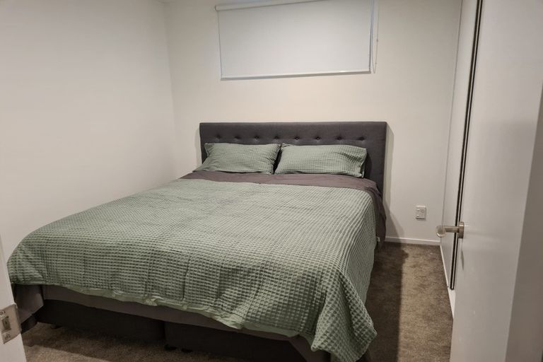 Photo of property in 43 Pleasant Road, Glen Eden, Auckland, 0602