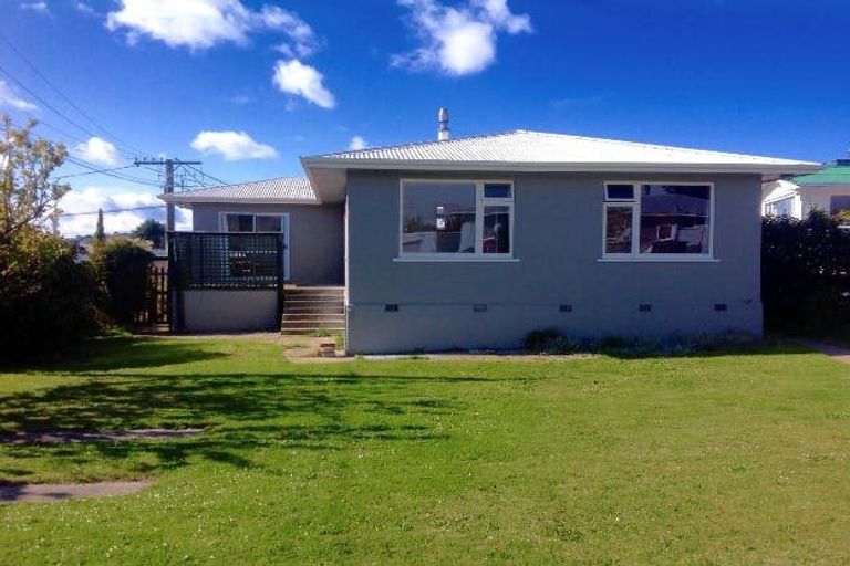 Photo of property in 52 Stuart Street, Holmes Hill, Oamaru, 9401