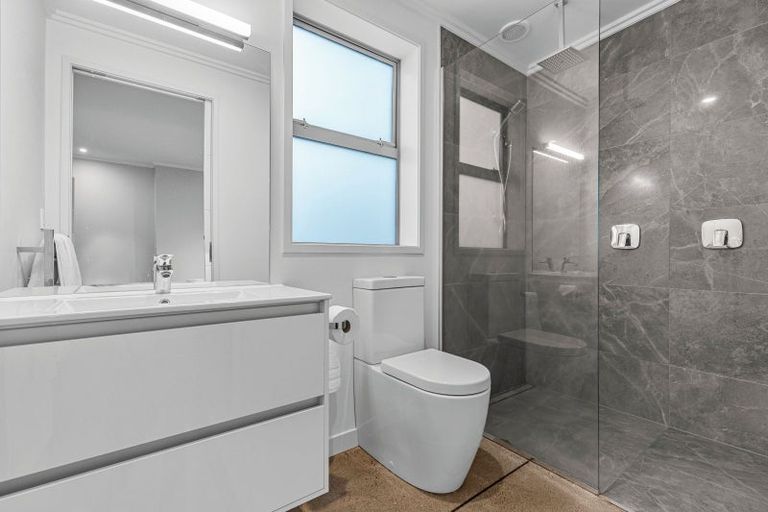 Photo of property in 11 Oceania Sands Way, Papamoa Beach, Papamoa, 3118