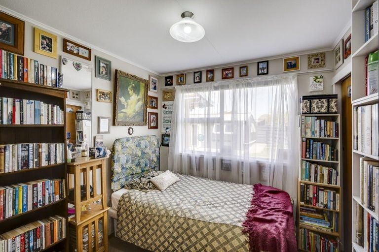 Photo of property in 139 Flaxmere Avenue, Flaxmere, Hastings, 4120