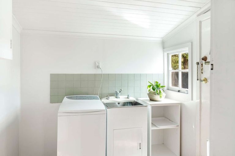 Photo of property in 3 Joseph Street, Gore, 9710