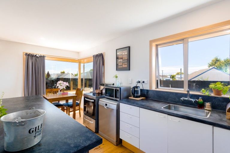 Photo of property in 3/461 Pages Road, Aranui, Christchurch, 8061