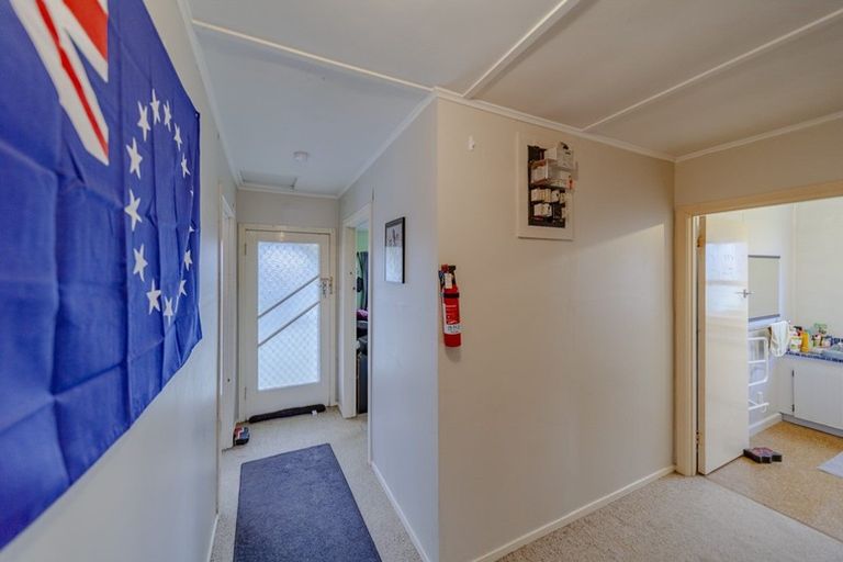 Photo of property in 12 Bell Street, Otane, 4202