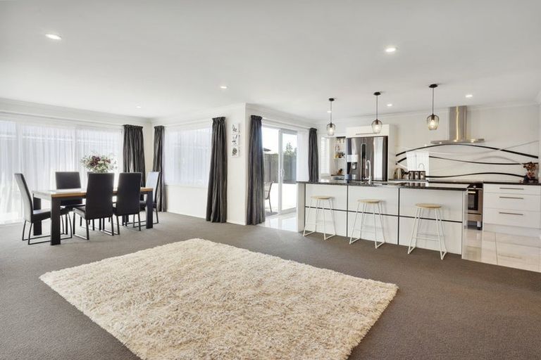 Photo of property in 92 Sutherland Drive, Kaiapoi, 7630