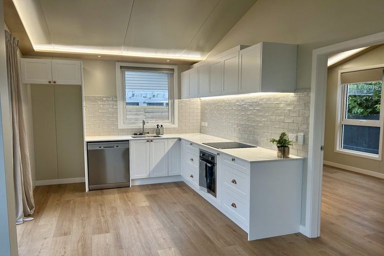 Photo of property in 27 Ava Street, Petone, Lower Hutt, 5012