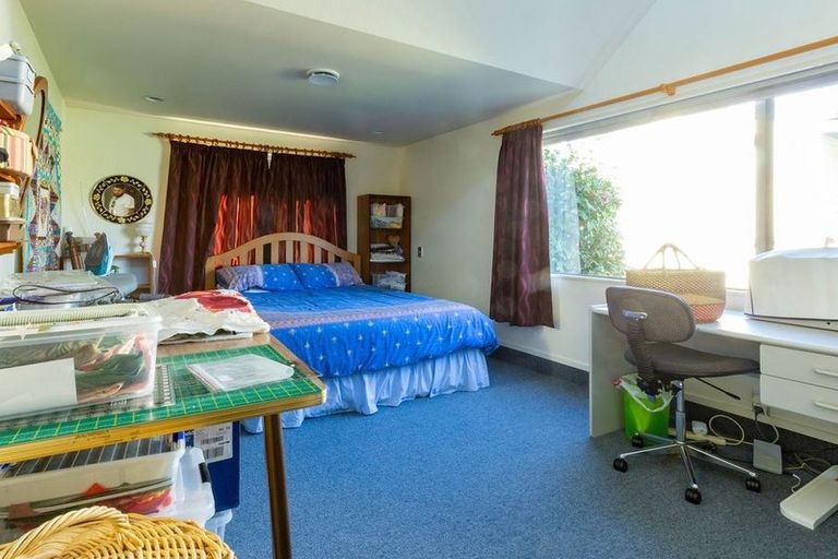 Photo of property in 11 Coleridge Place, Stoke, Nelson, 7011