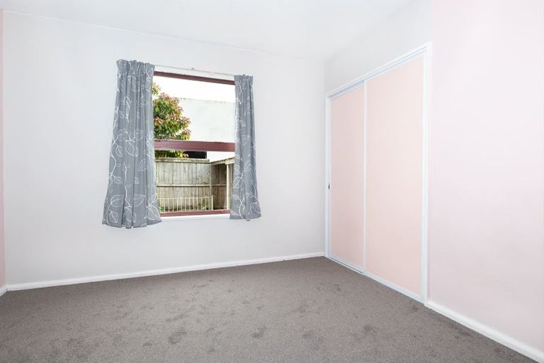 Photo of property in 99 Woodbury Street, Russley, Christchurch, 8042