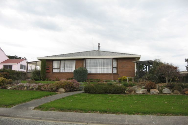 Photo of property in 3 Back Street, Tapanui, 9522