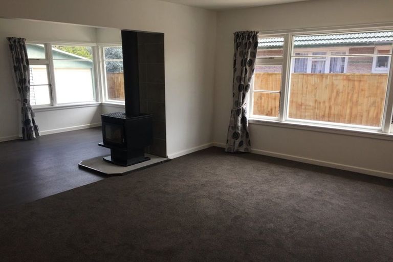 Photo of property in 35 Appleby Crescent, Burnside, Christchurch, 8053