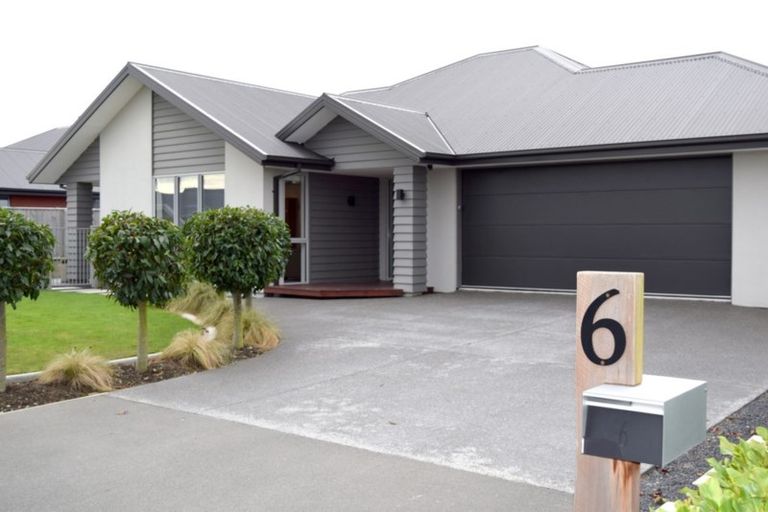 Photo of property in 6 Jacqueline Drive, West Melton, 7618
