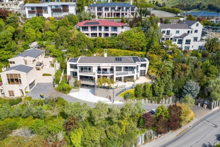 Photo of property in 35 Major Aitken Drive, Huntsbury, Christchurch, 8022