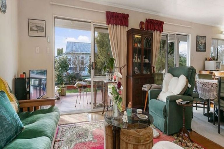 Photo of property in 211 Lamb Street, Leamington, Cambridge, 3432