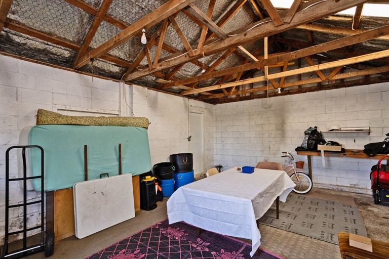 Photo of property in 220 Dome Street, Newfield, Invercargill, 9812