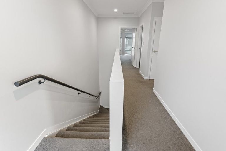 Photo of property in 2/25 Thackeray Street, Hamilton Lake, Hamilton, 3204