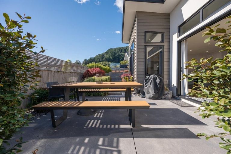 Photo of property in 7 Appletree Way, Stoke, Nelson, 7011