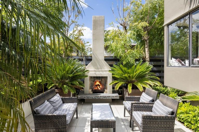 Photo of property in 91 Muricata Avenue, Mount Maunganui, 3116