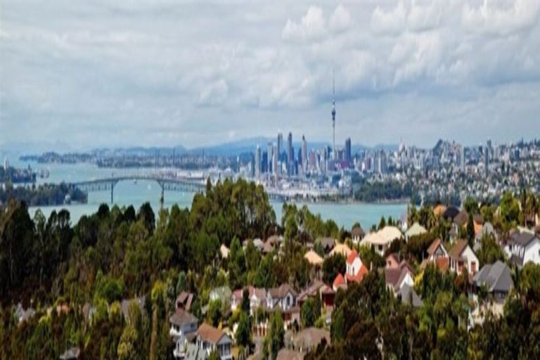 Photo of property in 52 Onetaunga Road, Chatswood, Auckland, 0626