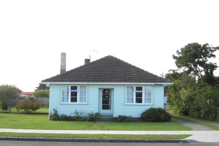 Photo of property in 28 Rangatira Street, Otaki, 5512