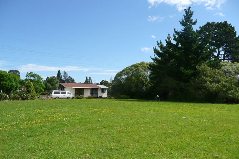 Photo of property in 2/48 Queen Mary Avenue, New Lynn, Auckland, 0600