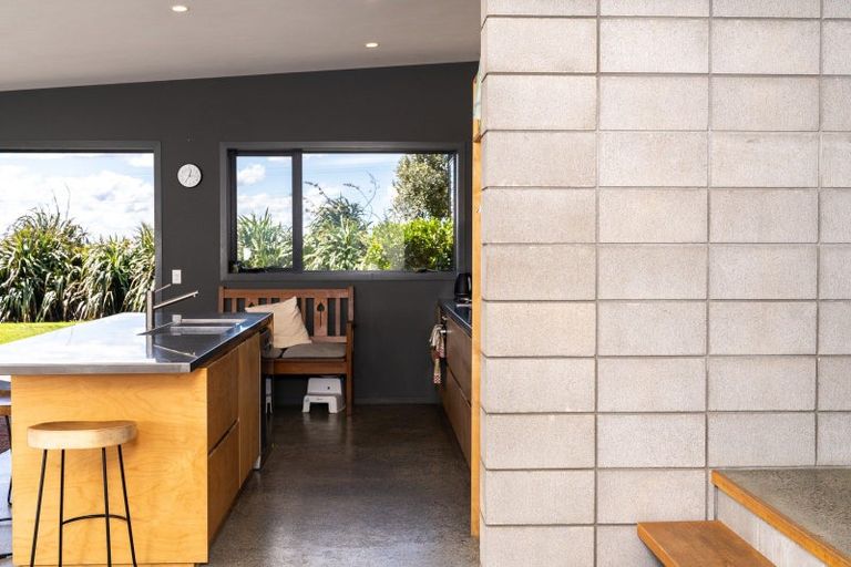 Photo of property in 176 Maungatawhiri Road, Raglan, 3295