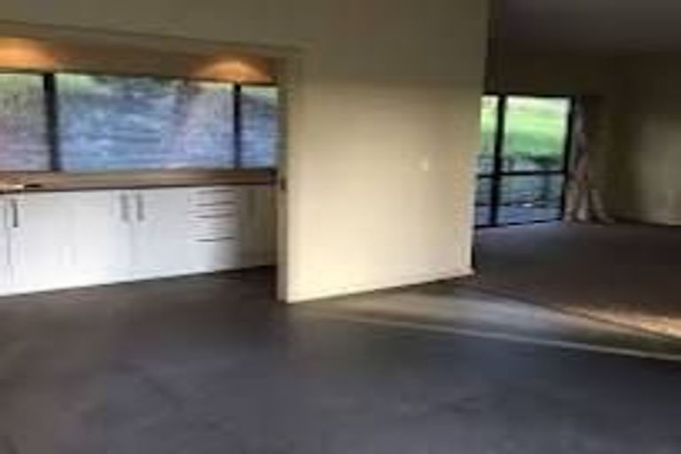 Photo of property in 206 Broomfields Road, Whitford, Howick, 2571