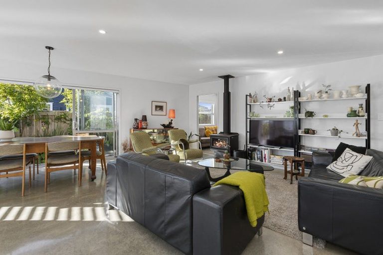 Photo of property in 6 Kahuparere Crescent, Pyes Pa, Tauranga, 3112